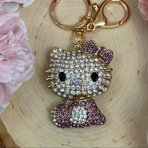 Hello Kitty with Purple Crystal Dress & Bow Keychain Charm - Picture 7 of 12